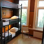 Hostel Onefam Amstel *