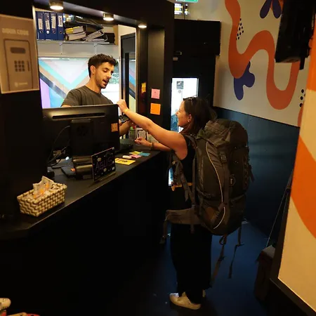 Onefam Amstel Hostel