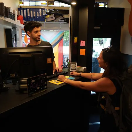 Albergue Onefam Amstel