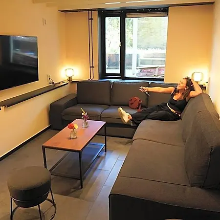 Hostel Onefam Amstel *