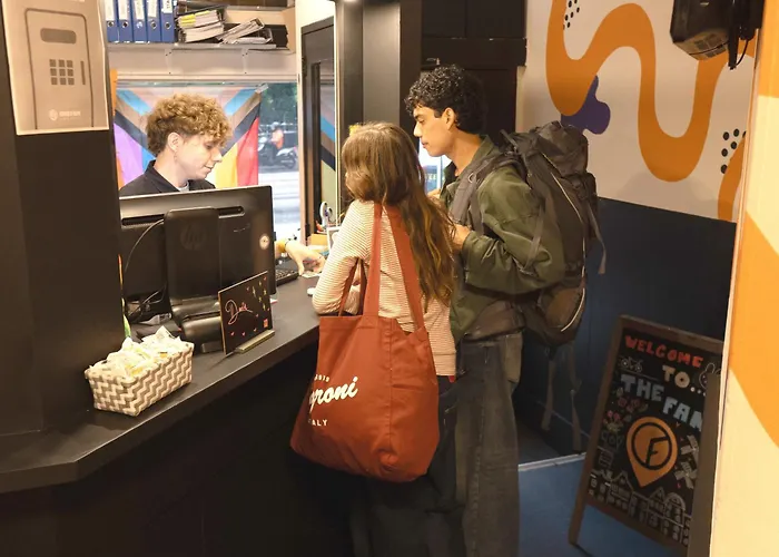 Onefam Amstel 호스텔 암스테르담