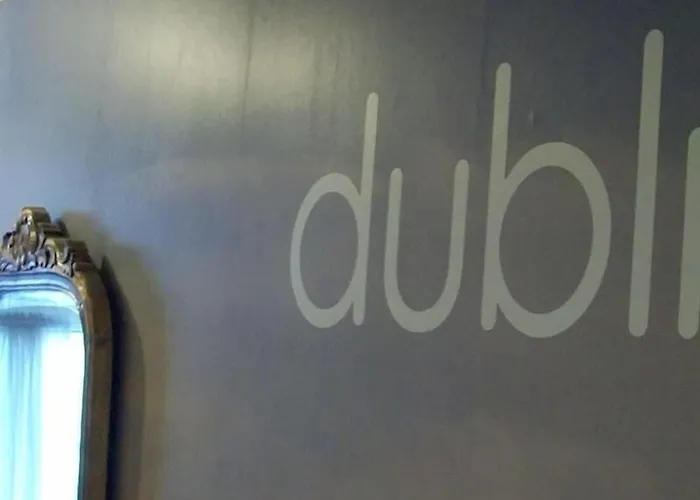 Onefam Amstel 호스텔 *