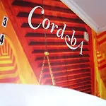 Onefam Amstel Hostal
