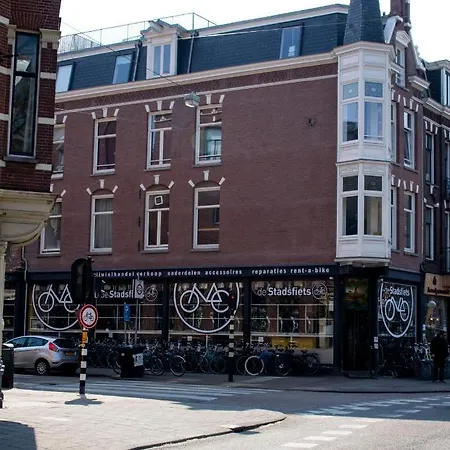 Onefam Amstel Hostal *