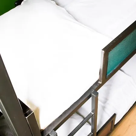 Hostal Onefam Amstel