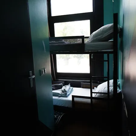 Onefam Amstel Hostal
