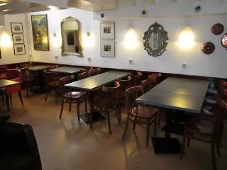 Hostel Sarphati