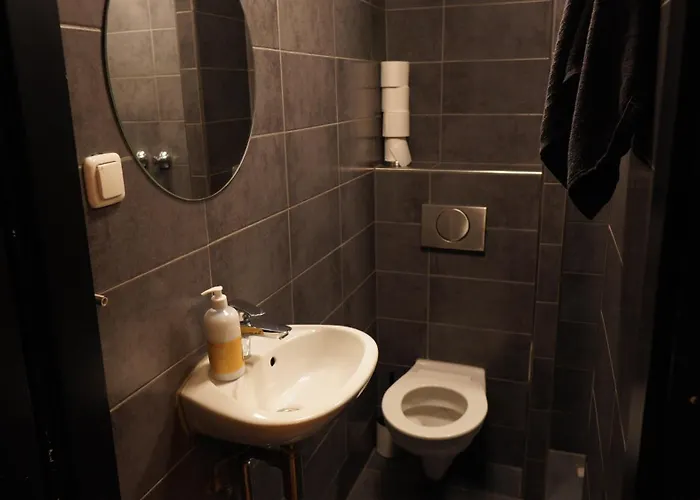 Onefam Amstel Хостел