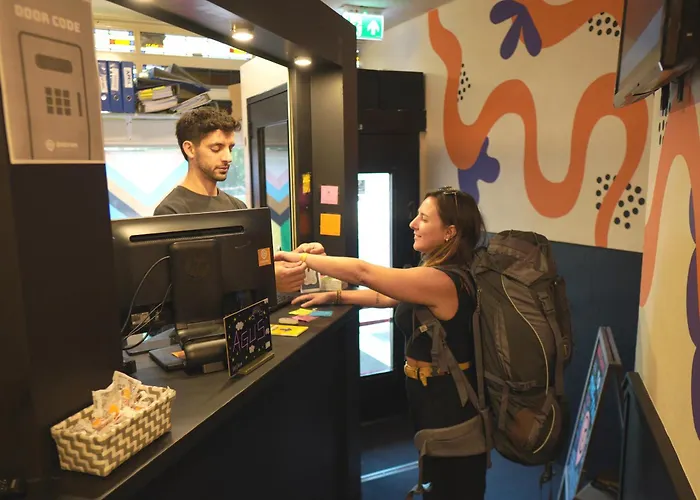 Onefam Amstel Амстердам