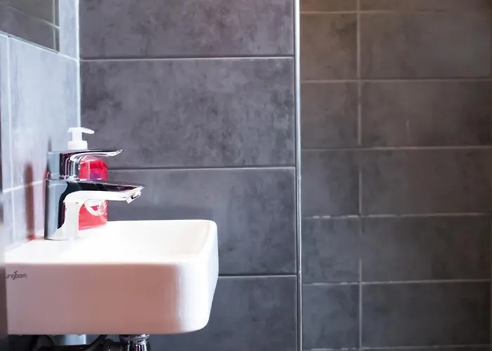 Onefam Amstel * Амстердам