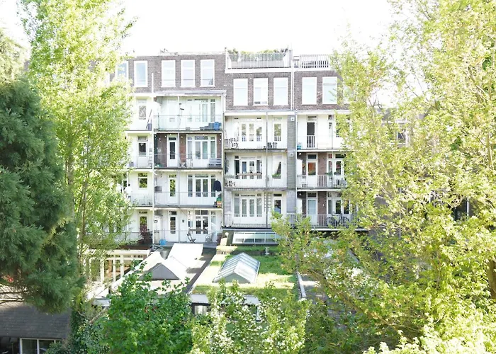 Onefam Amstel Hostel *